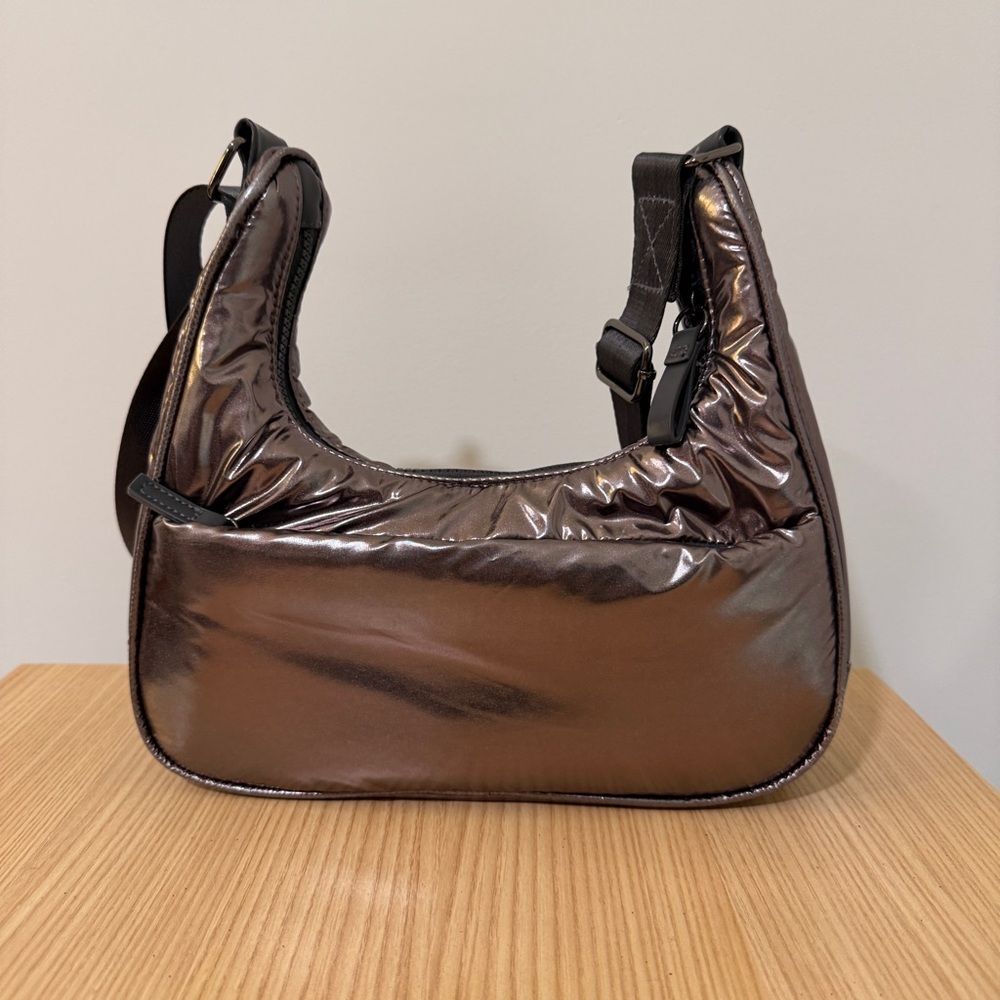 Metallic Puffer Crescent Shoulder Bag Pewter/Silver.Clubbing Streetwear Danskin